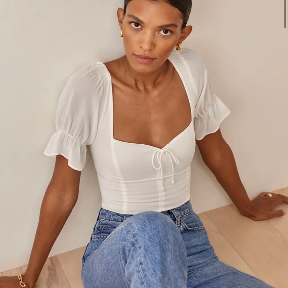 Reformation Tops - Reformation delevan in white